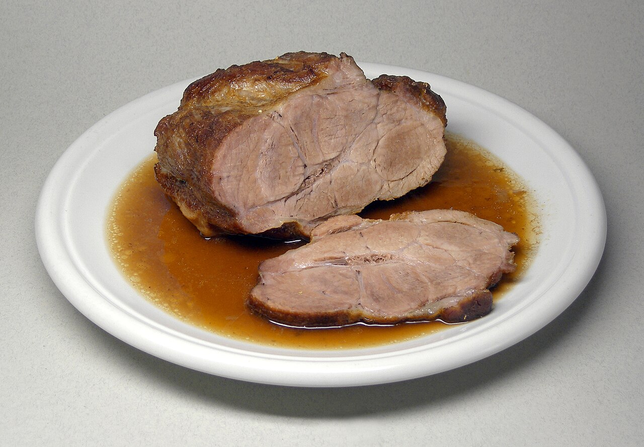 Viande de porc — porc 100 % français chez le boucher à Gièvres